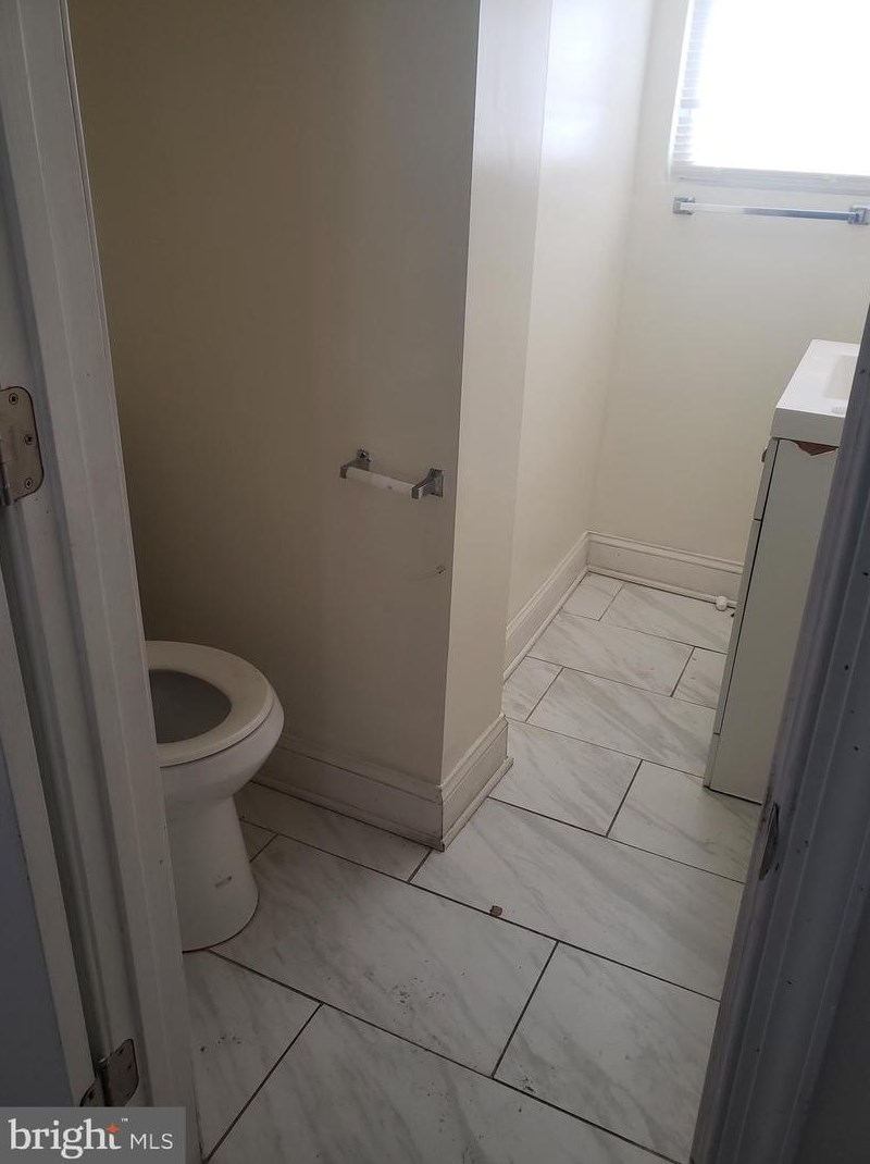 629 37th St, Baltimore MD  21218-2532 exterior