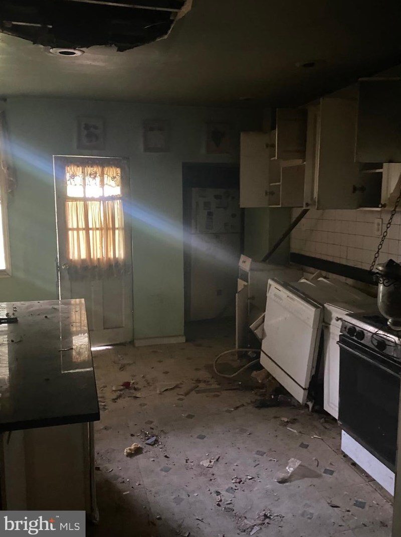 3059 Brighton St, Baltimore MD  21216-3912 exterior