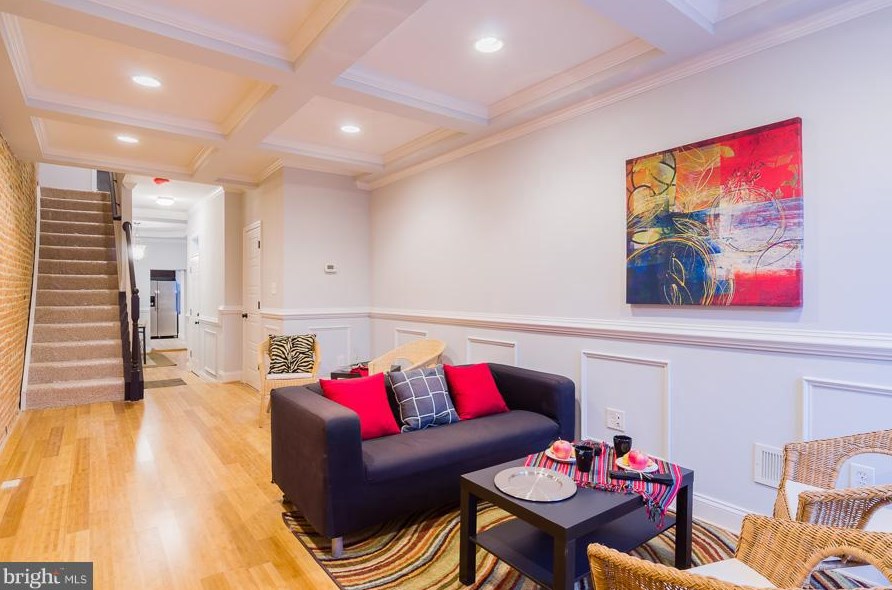 627 Montford Ave, Baltimore MD  21205-2524 exterior