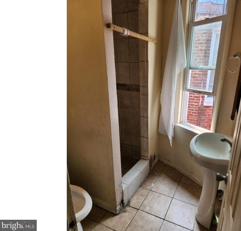 233 Luzerne Ave, Baltimore MD  21224-1115 exterior