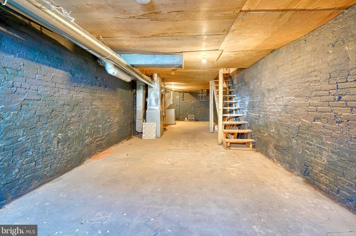 716 Belnord Ave, Baltimore MD  21205-2623 exterior