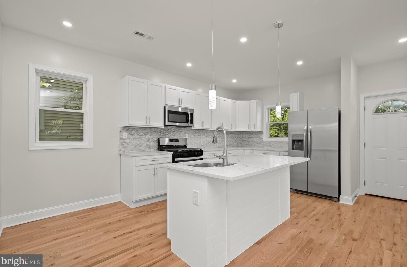 2915 Glenmore Ave, Baltimore MD 21206-2010 exterior