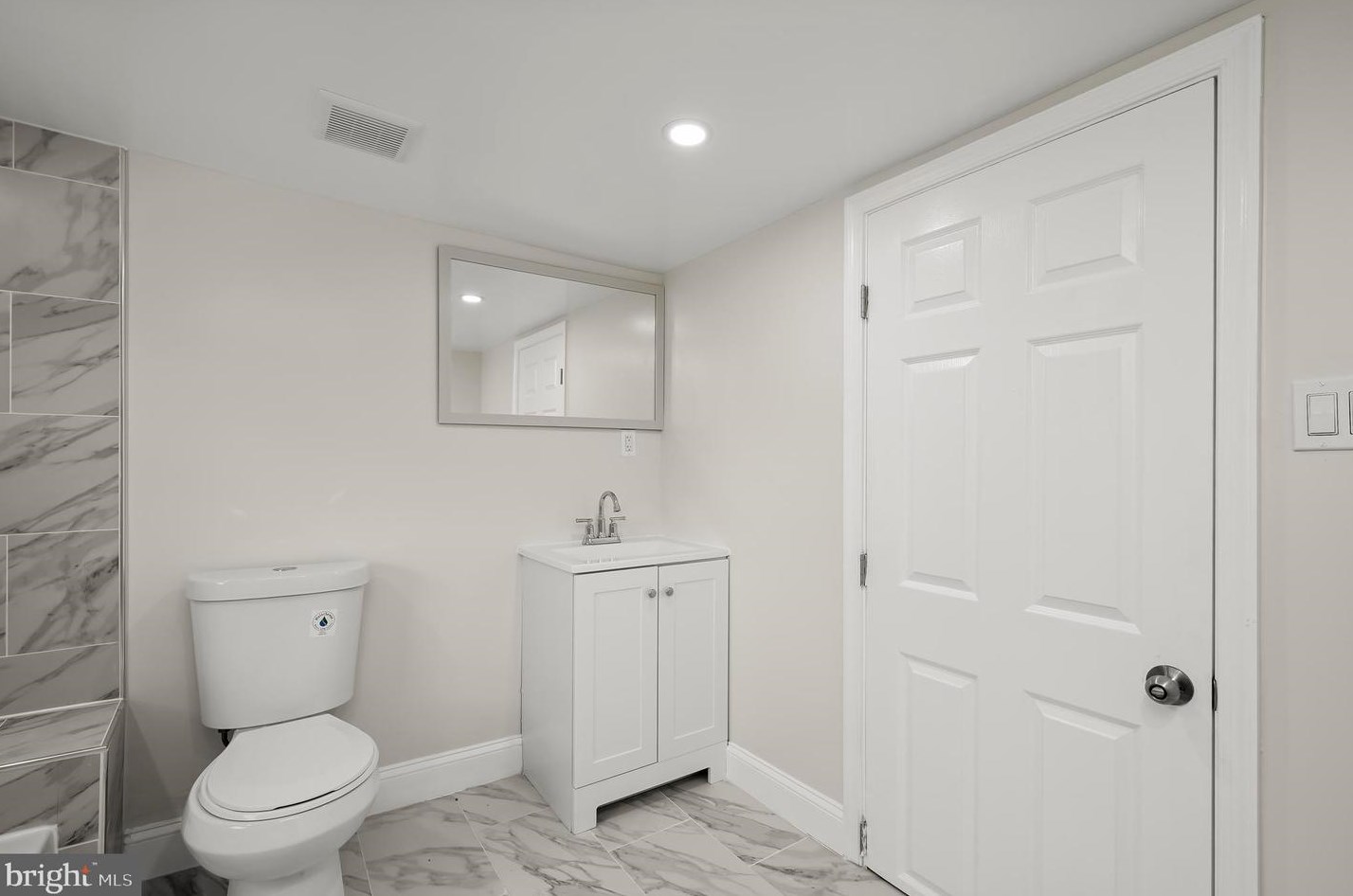 2915 Glenmore Ave, Baltimore MD 21206-2010 exterior