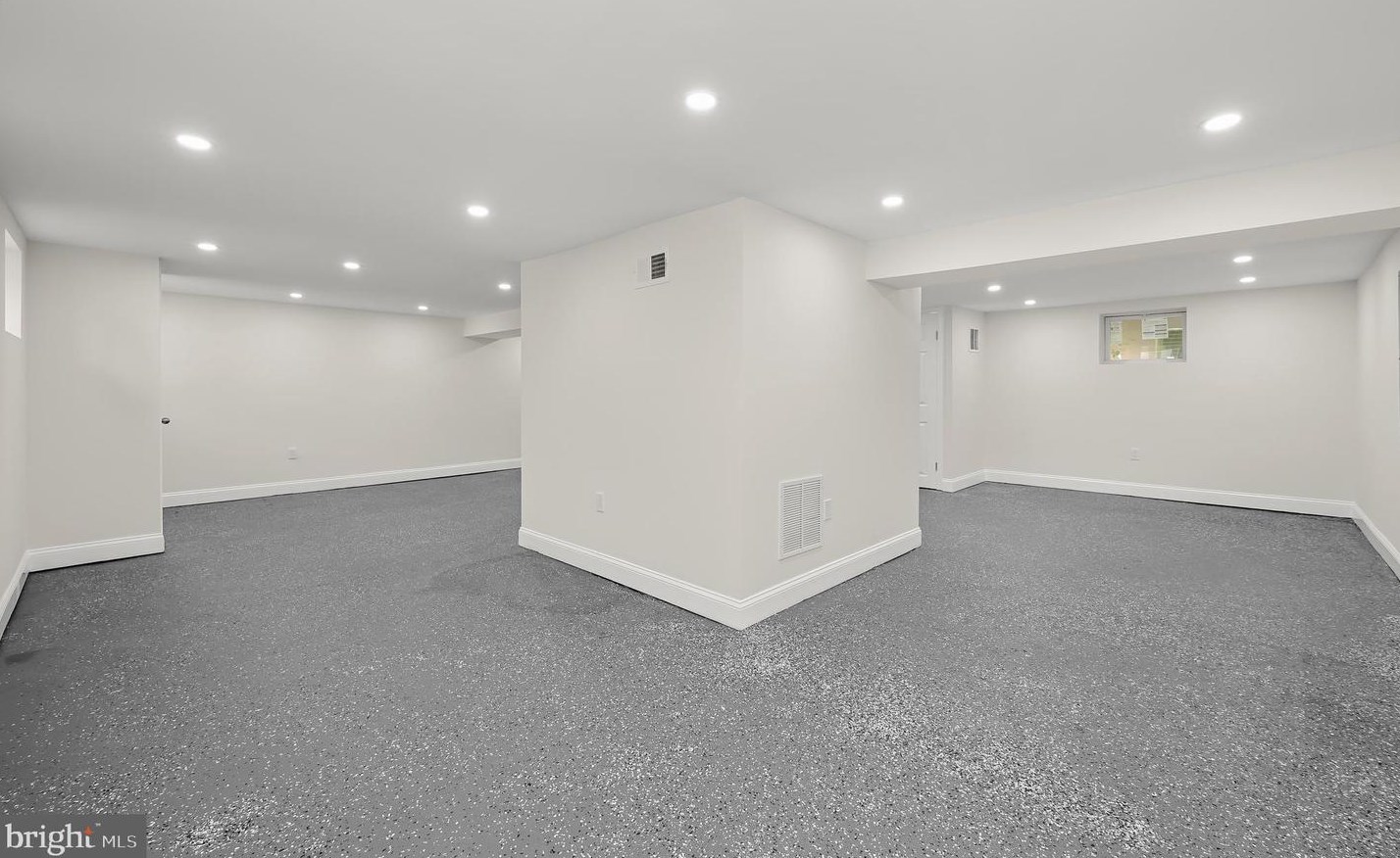 2915 Glenmore Ave, Baltimore MD 21206-2010 exterior