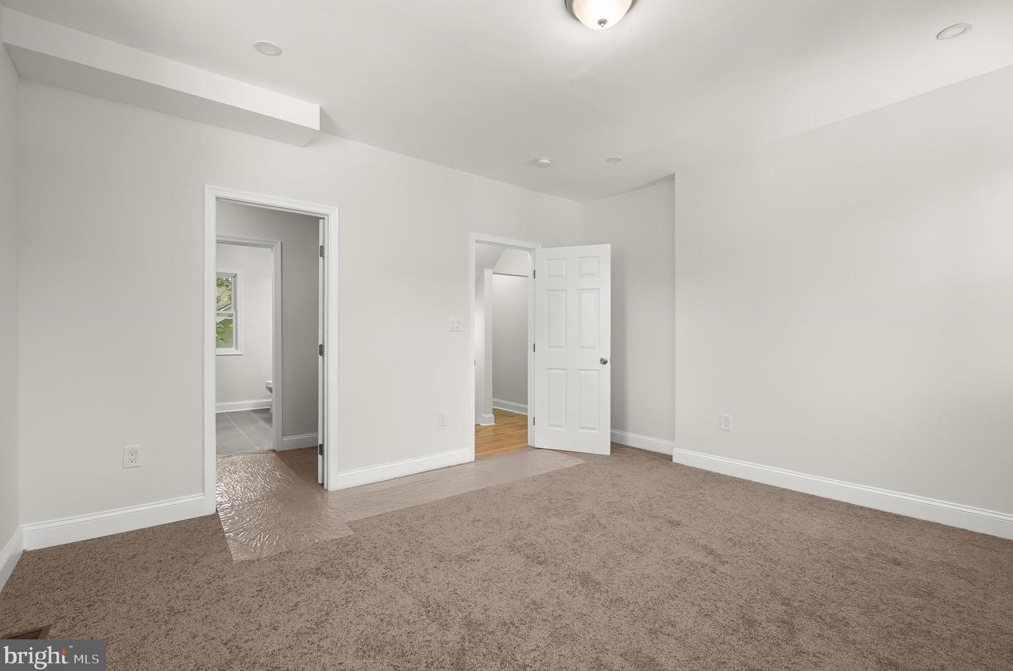 2915 Glenmore Ave, Baltimore MD 21206-2010 exterior