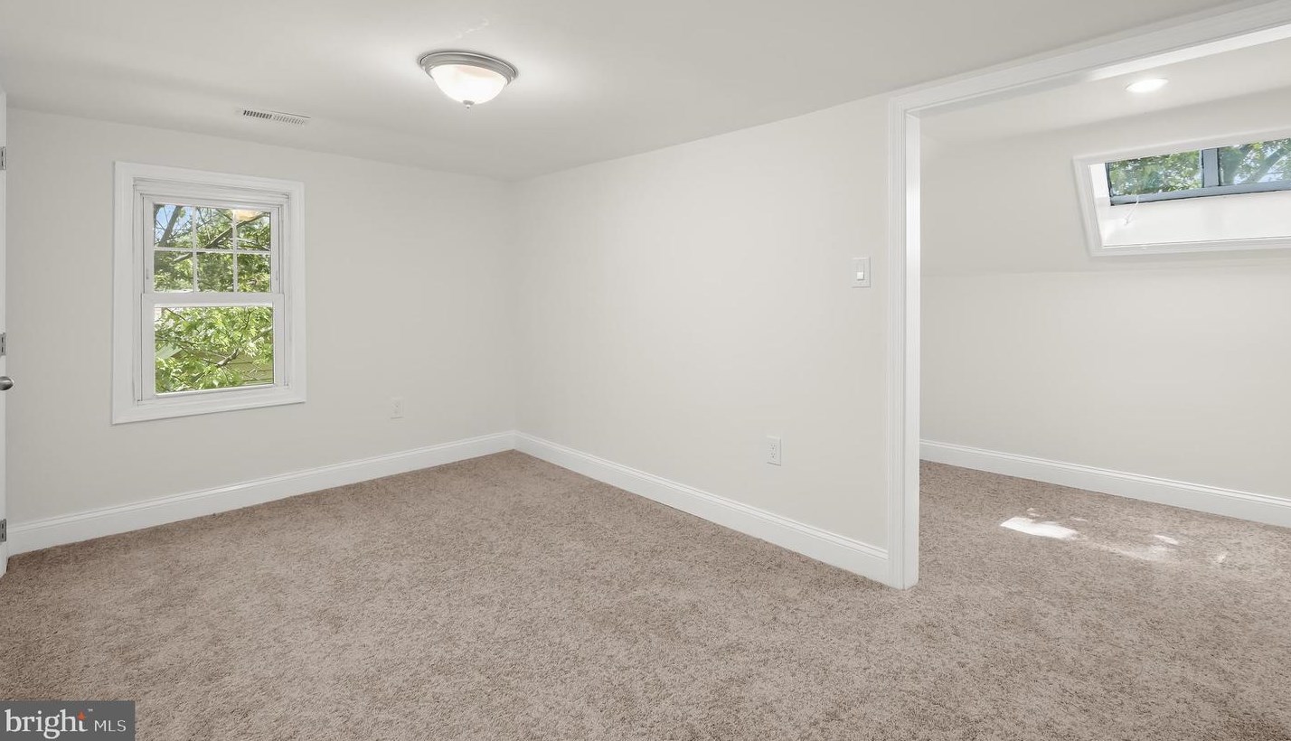 2915 Glenmore Ave, Baltimore MD 21206-2010 exterior