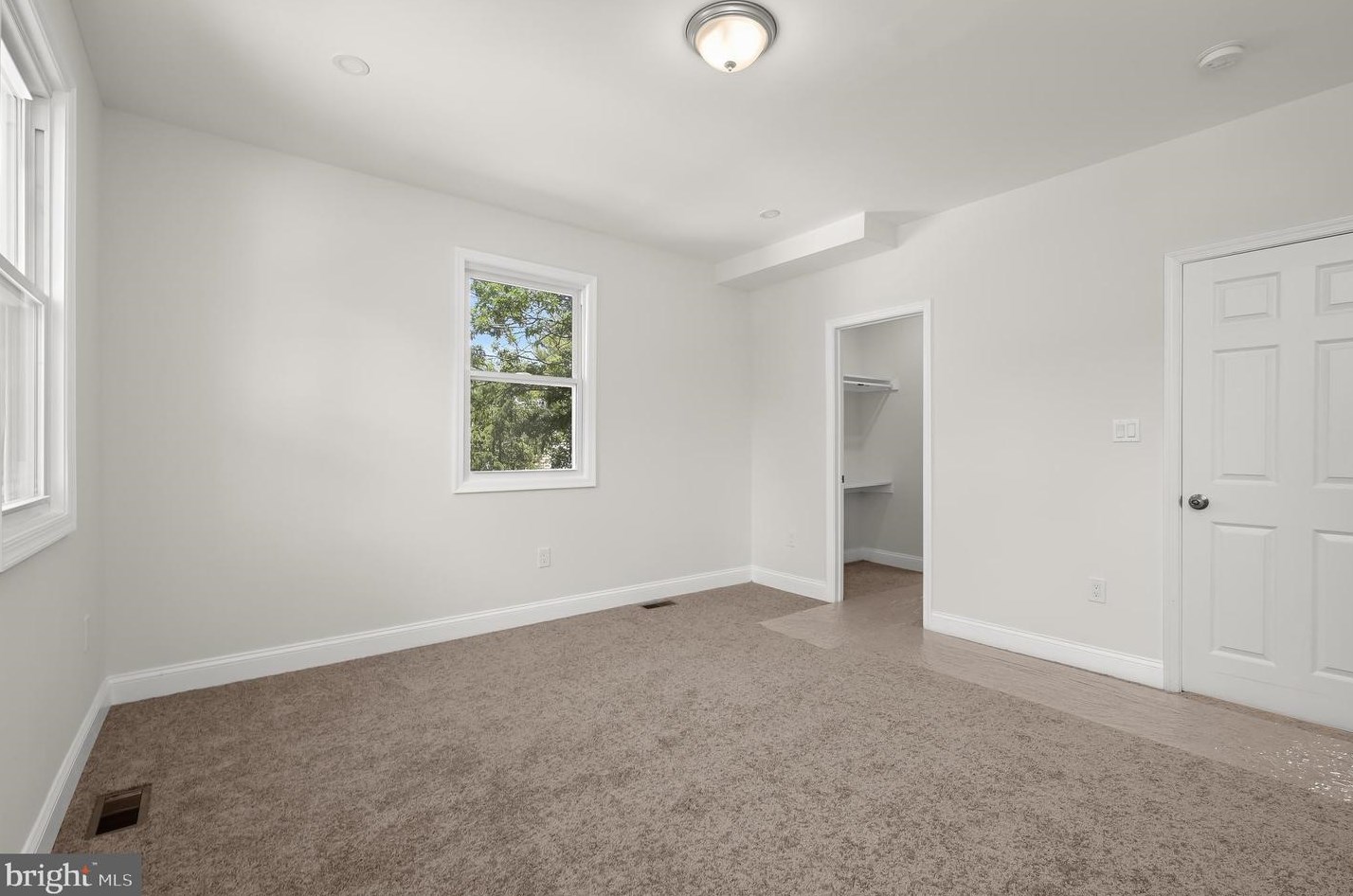 2915 Glenmore Ave, Baltimore MD 21206-2010 exterior