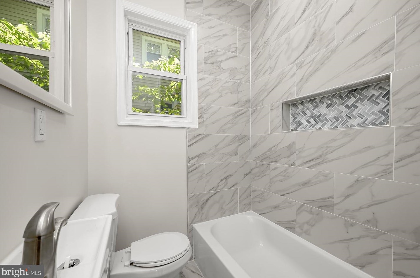 2915 Glenmore Ave, Baltimore MD 21206-2010 exterior