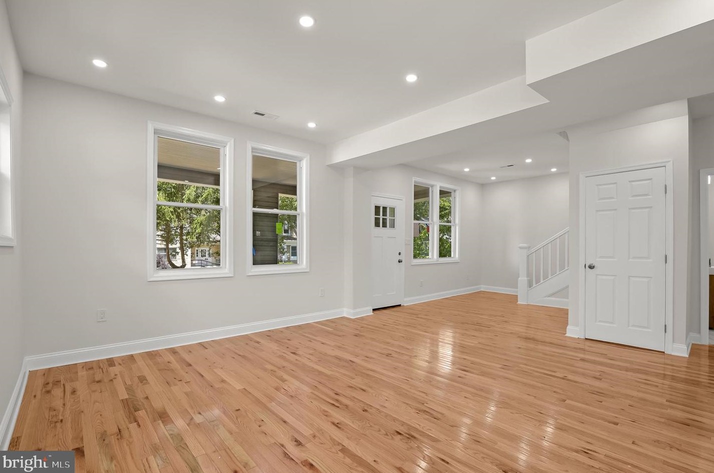 2915 Glenmore Ave, Baltimore MD 21206-2010 exterior