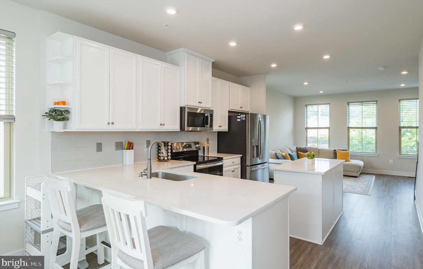 160 Oldham St, Baltimore MD  21224-2635 exterior