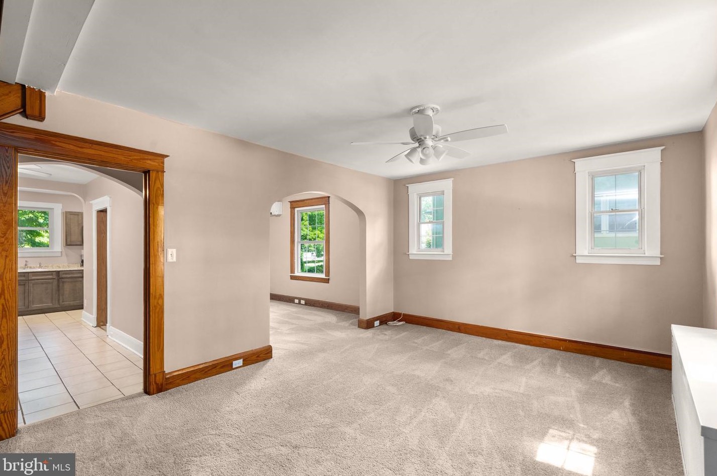 5604 Hilltop Ave, Baltimore MD  21206-3517 exterior