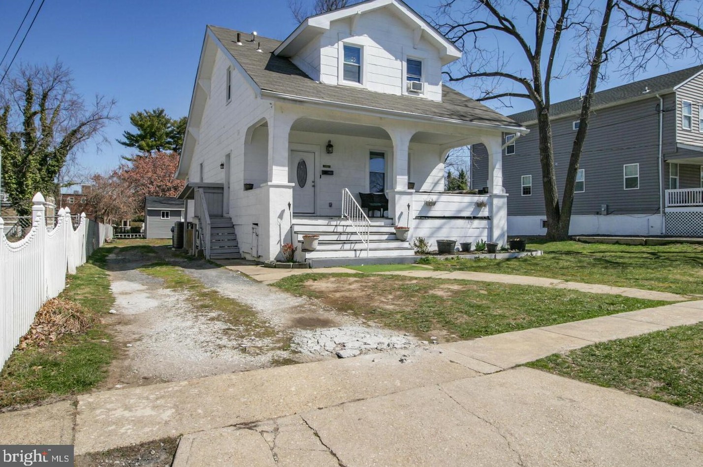 5607 Narcissus Ave, Baltimore MD  21215-3543 exterior