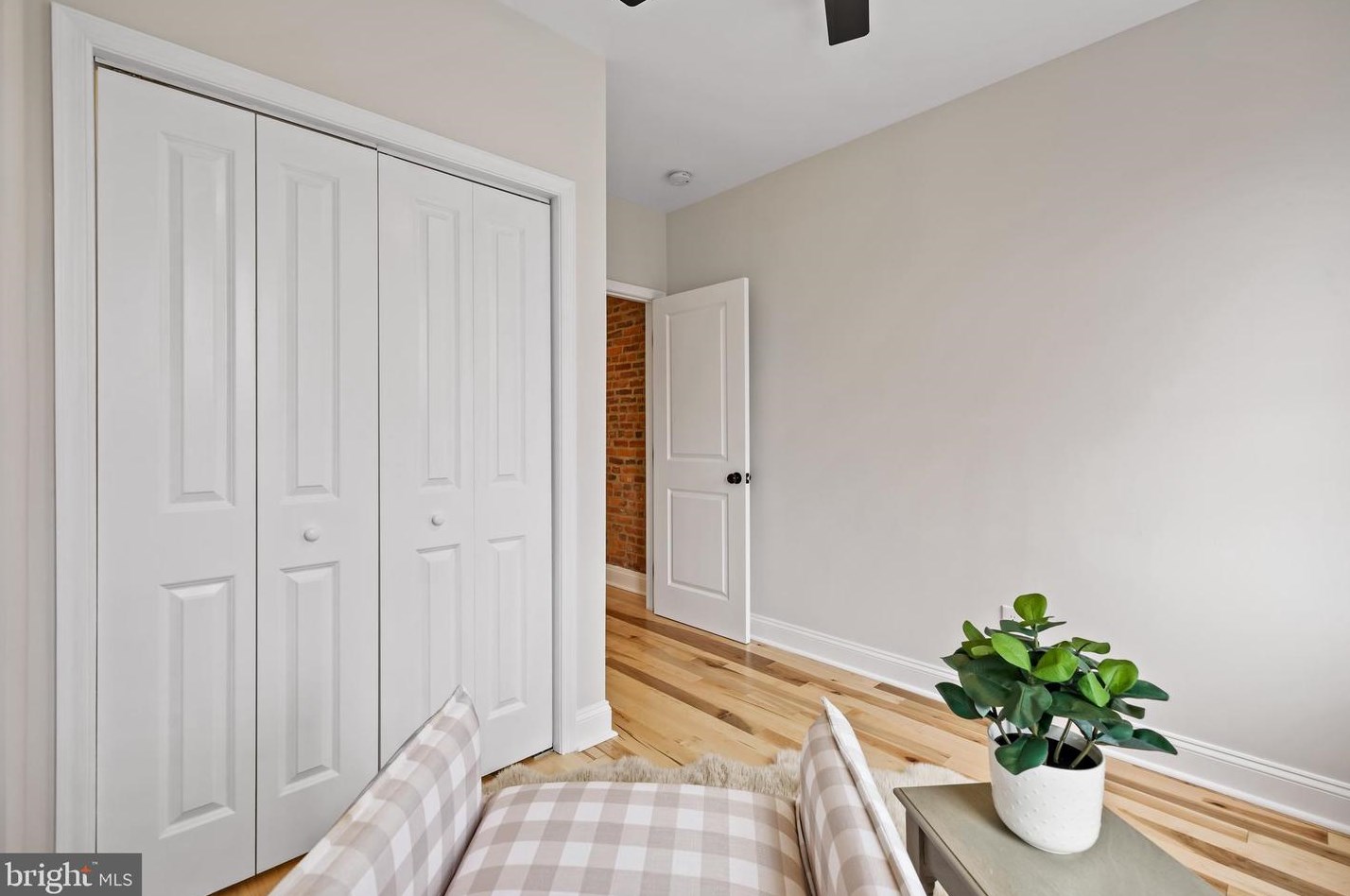 646 Curley St, Baltimore MD  21224-2737 exterior