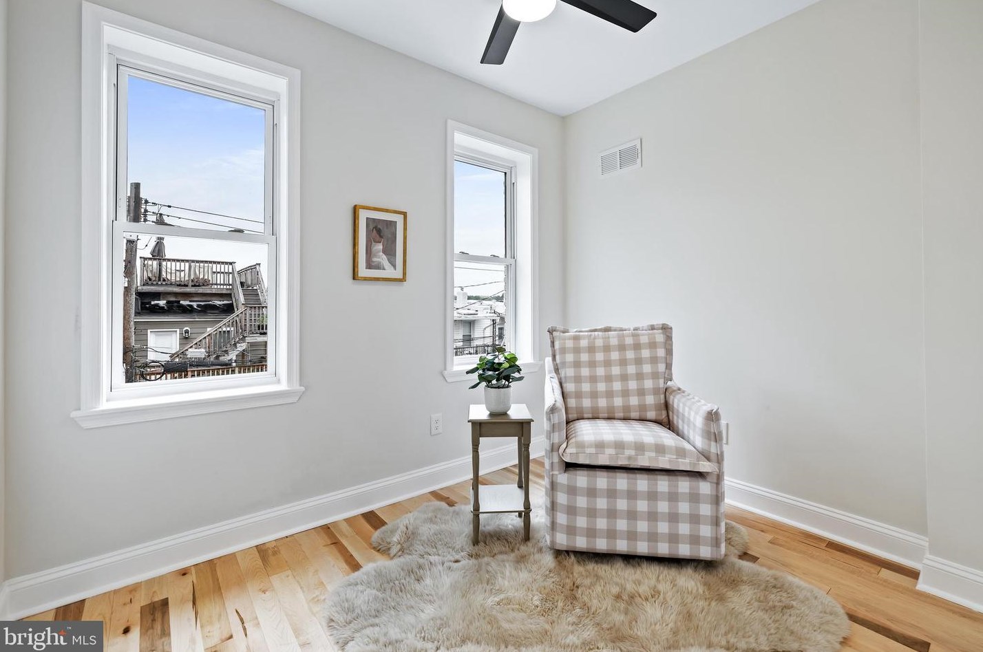 646 Curley St, Baltimore MD  21224-2737 exterior