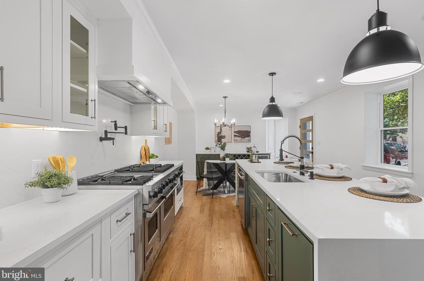3000 Elliott St, Baltimore MD  21224-4904 exterior