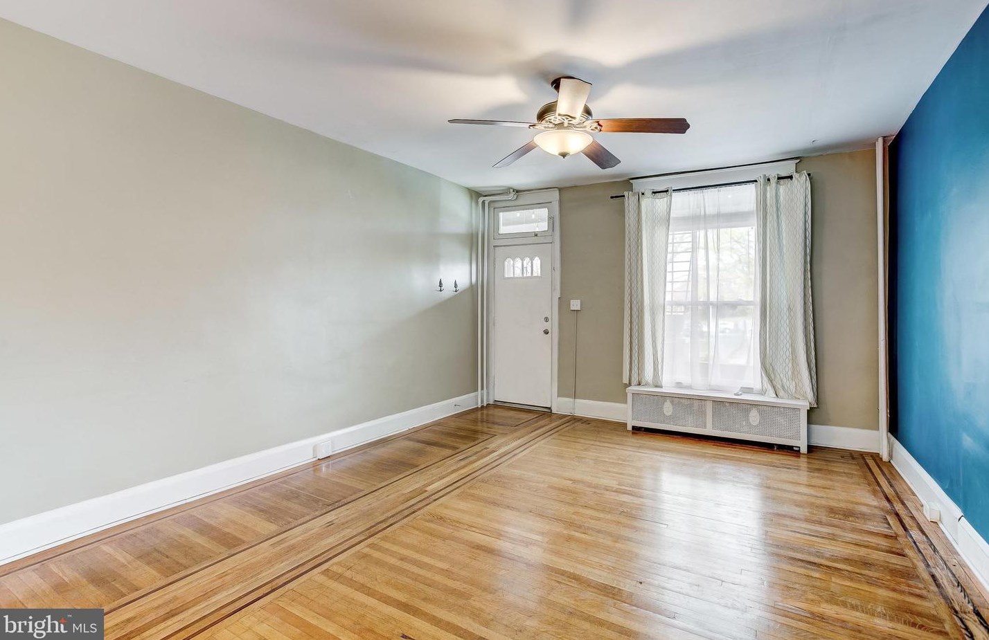 1353 42, Baltimore MD 21218-1202 exterior