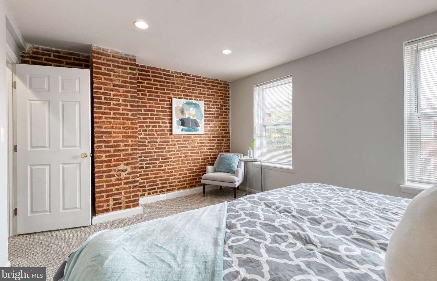 2002 Lombard St, Baltimore MD 21231-1010 exterior