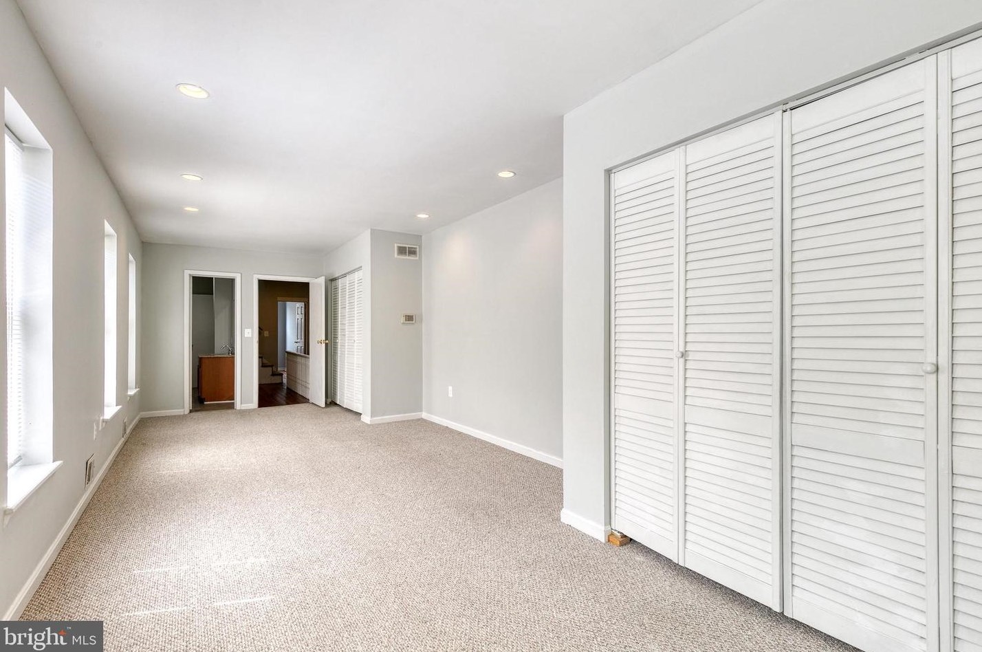 2002 Lombard St, Baltimore MD 21231-1010 exterior