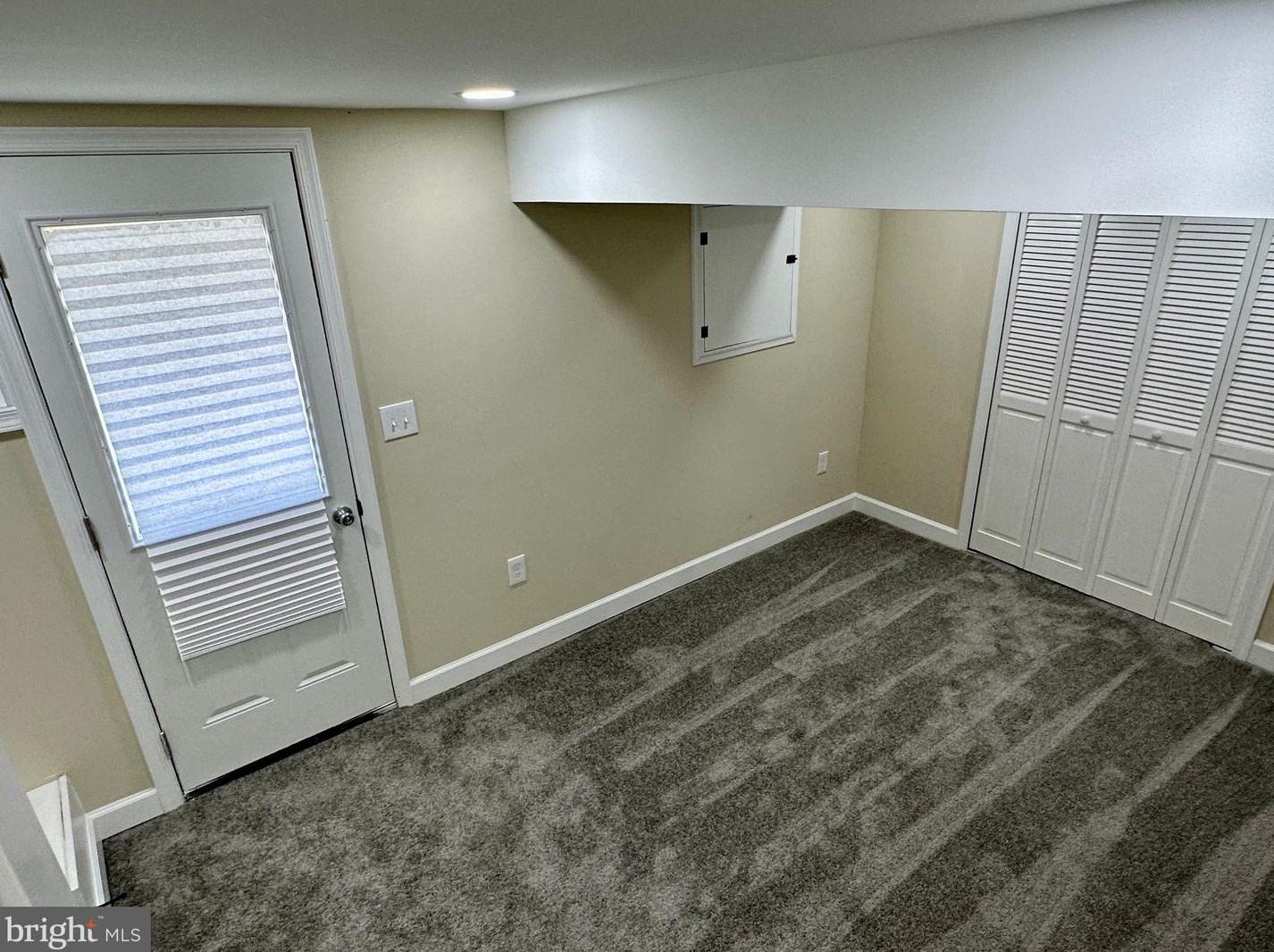 4033 Woodhaven Ave, Baltimore MD 21216-1537 exterior