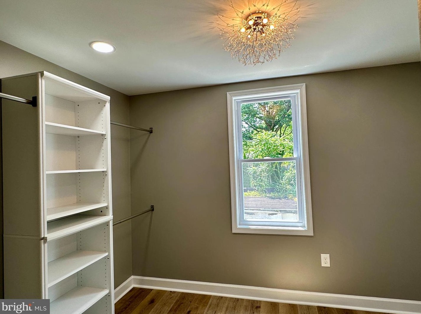 4033 Woodhaven Ave, Baltimore MD 21216-1537 exterior