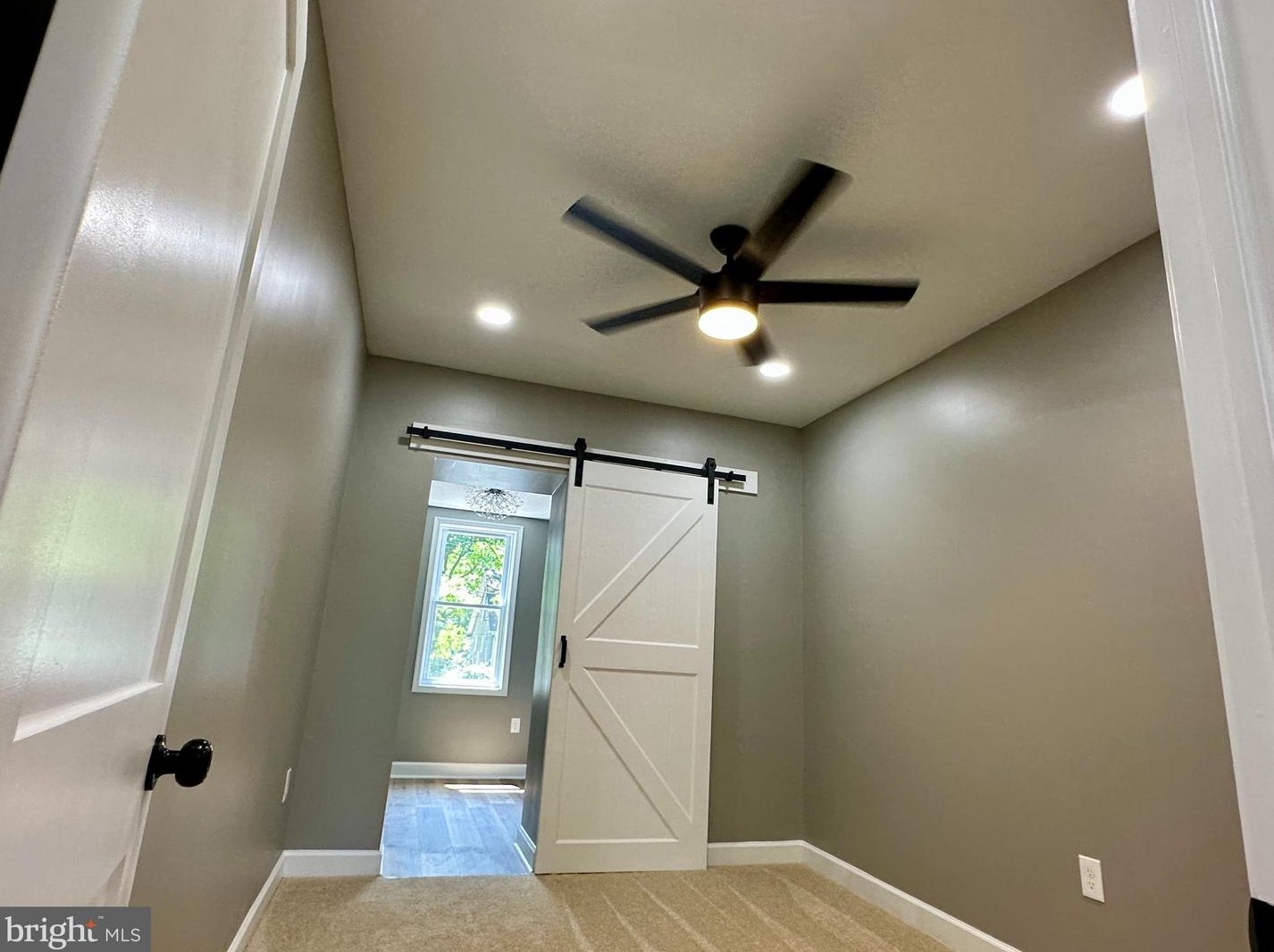 4033 Woodhaven Ave, Baltimore MD 21216-1537 exterior