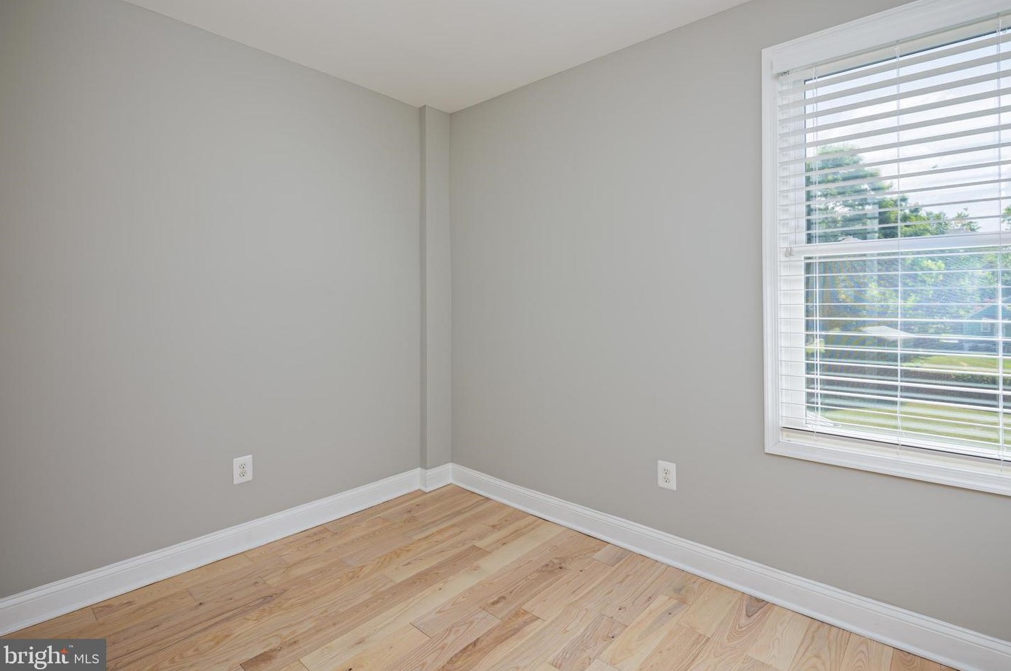 6405 Sefton Ave, Baltimore MD 21214-2339 exterior