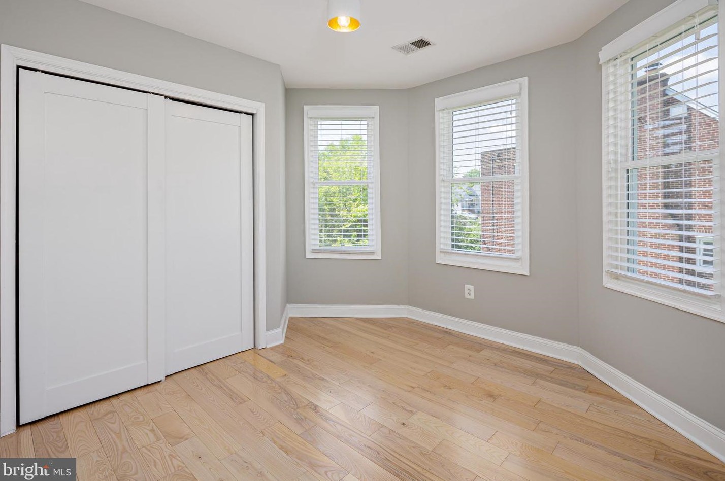 6405 Sefton Ave, Baltimore MD 21214-2339 exterior