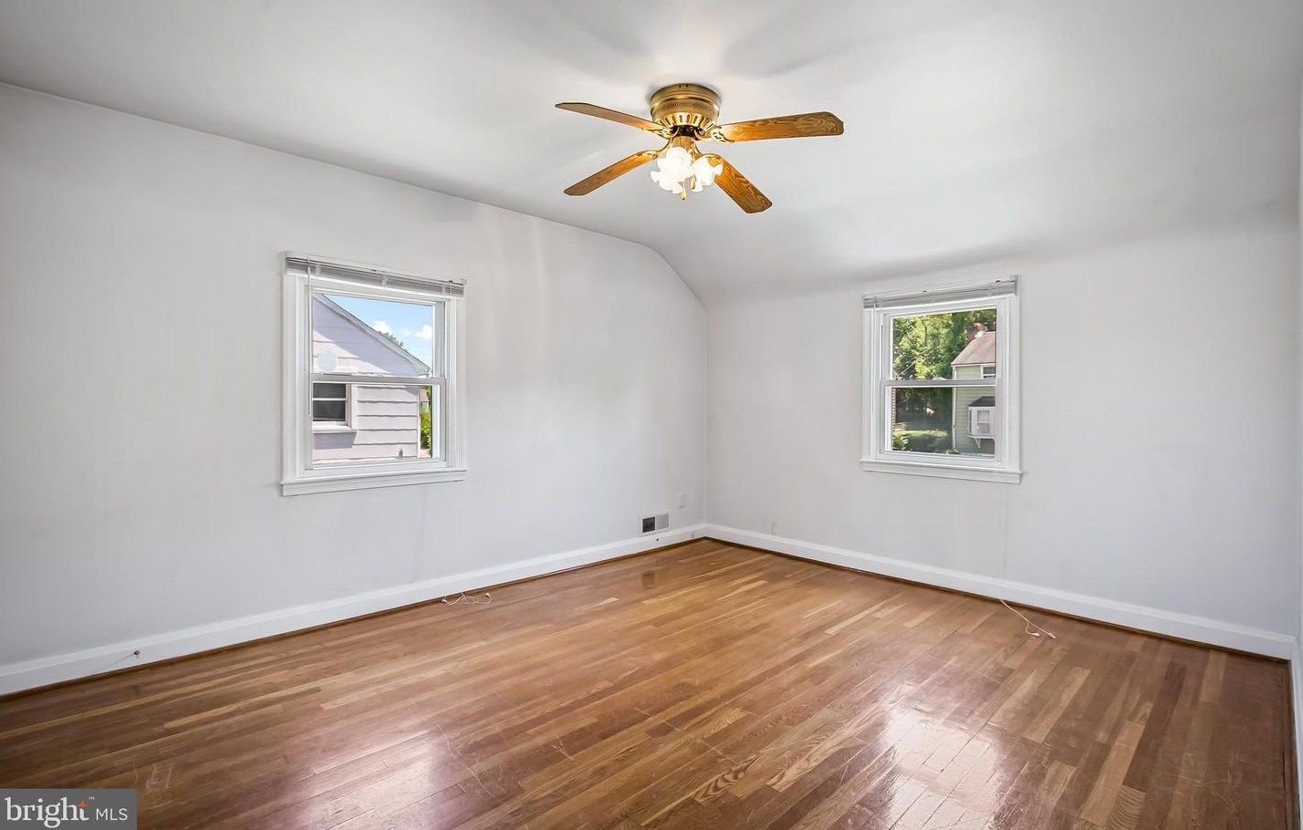 5016 Pilgrim Rd, Baltimore MD 21214-1541 exterior