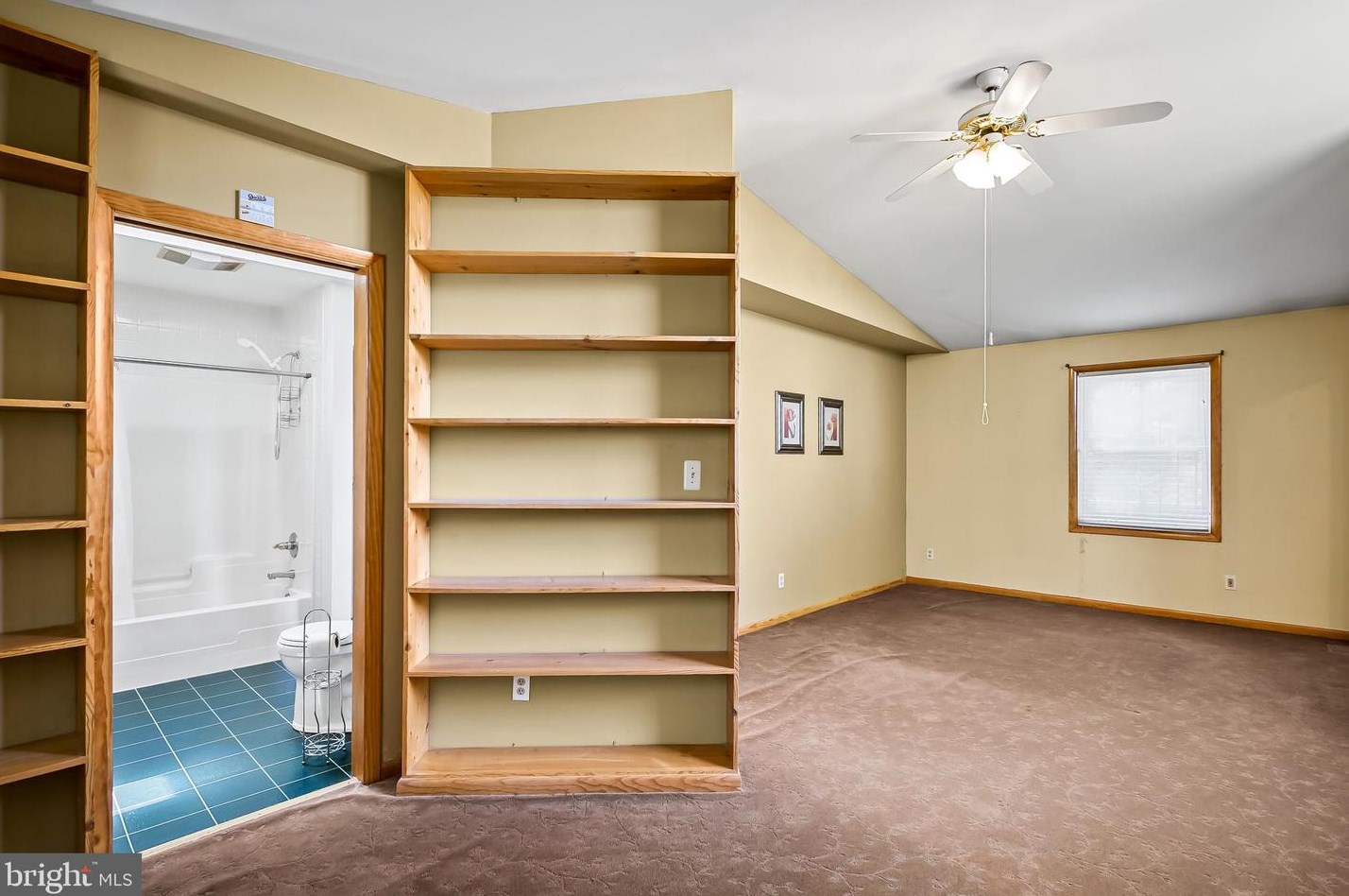 5016 Pilgrim Rd, Baltimore MD 21214-1541 exterior