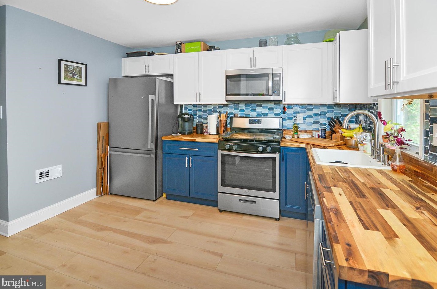 2529 Barclay St, Baltimore MD  21218-4708 exterior