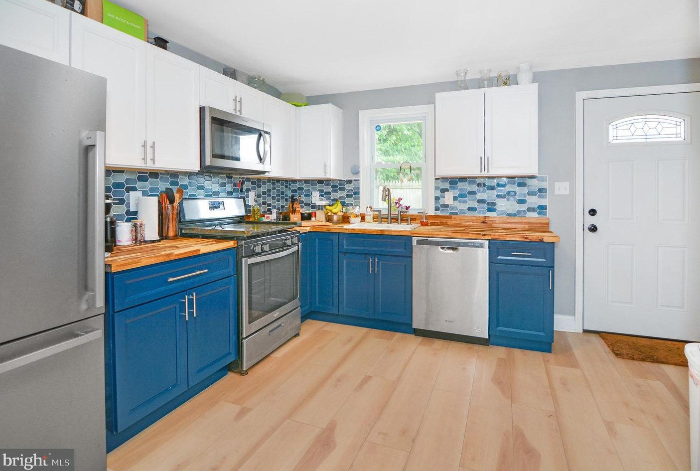 2529 Barclay St, Baltimore MD  21218-4708 exterior