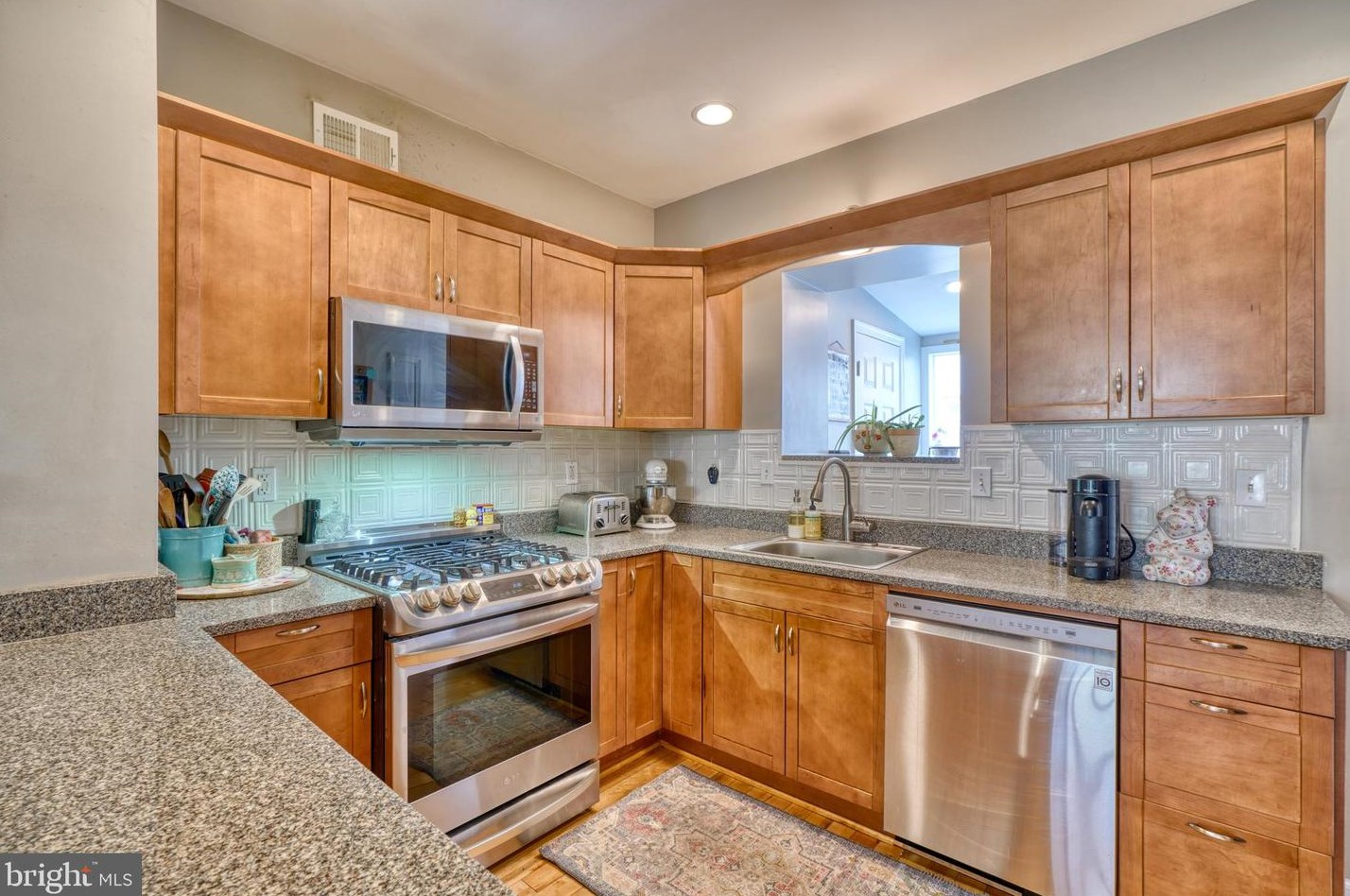 123 Bouldin St, Baltimore MD  21224-5000 exterior