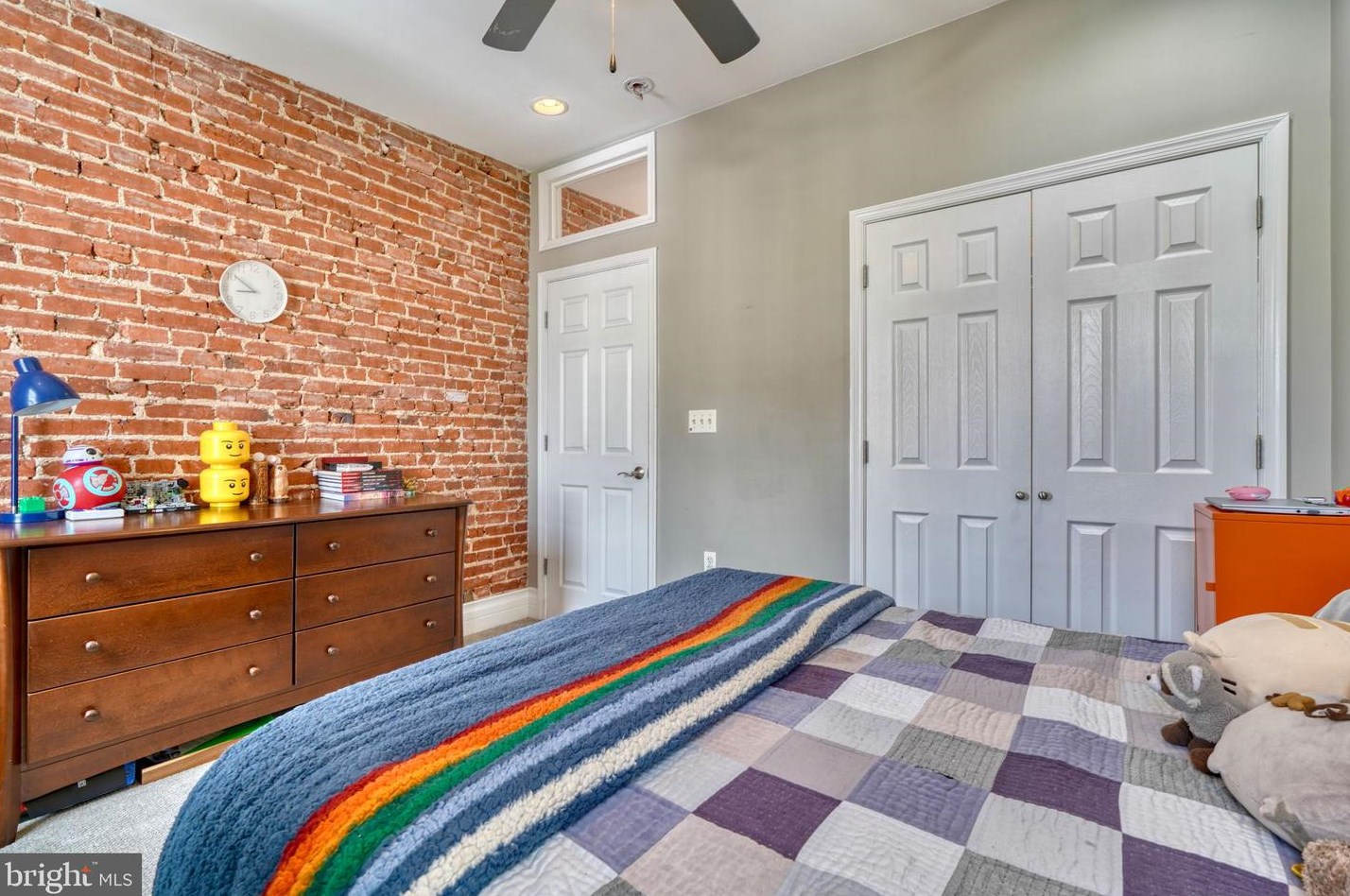 123 Bouldin St, Baltimore MD  21224-5000 exterior