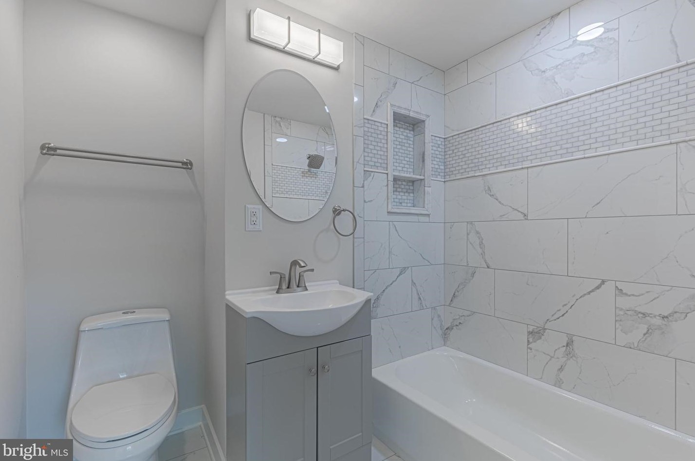 1420 Elmtree St, Baltimore MD  21226-1240 exterior