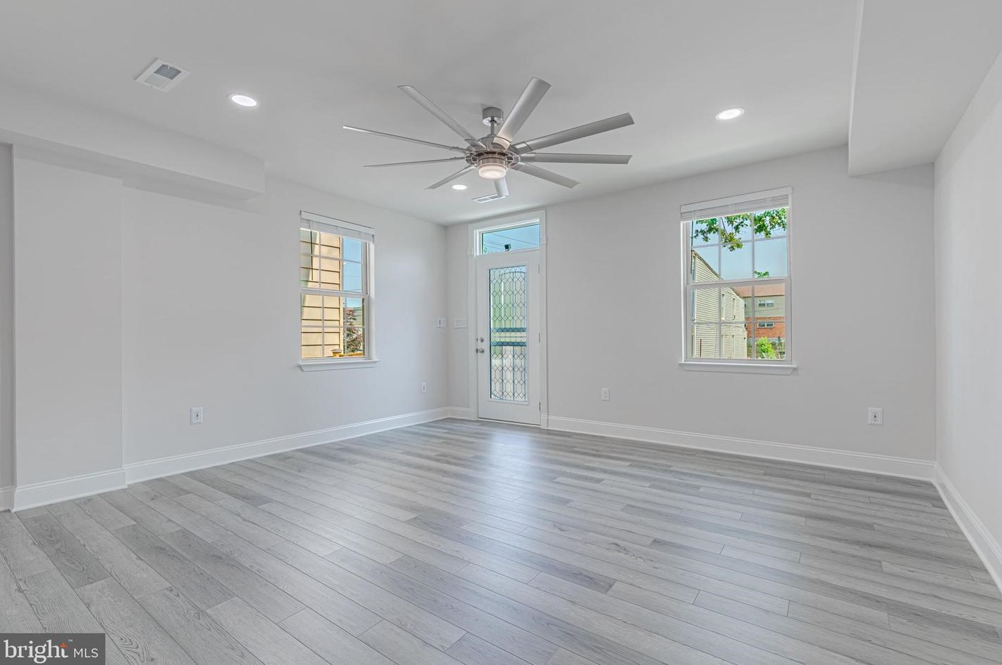 1420 Elmtree St, Baltimore MD  21226-1240 exterior