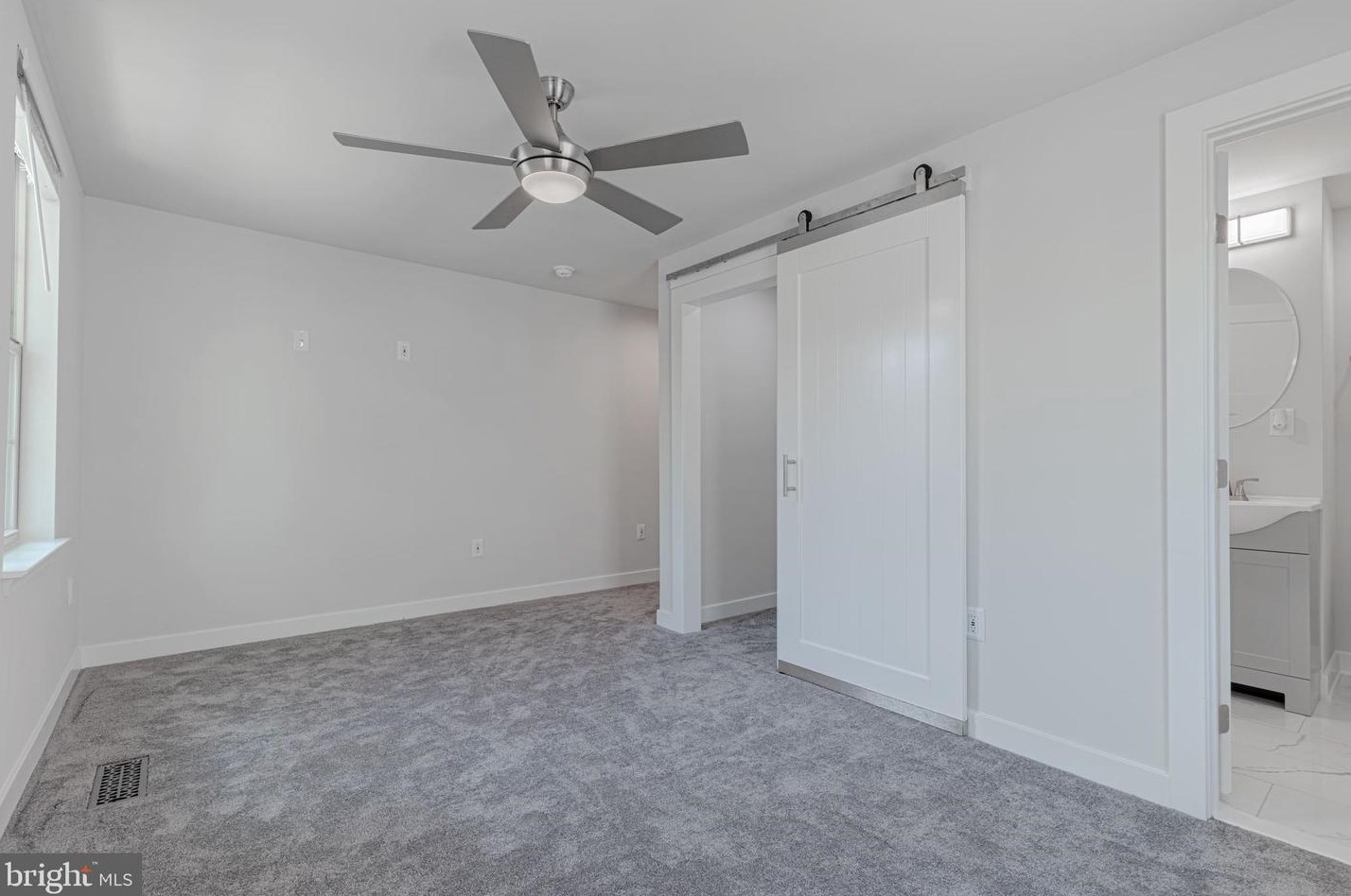 1420 Elmtree St, Baltimore MD  21226-1240 exterior