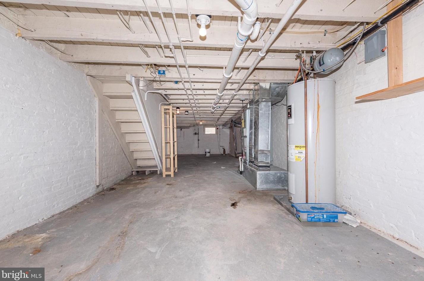 135 Decker Ave, Baltimore MD  21224-1334 exterior