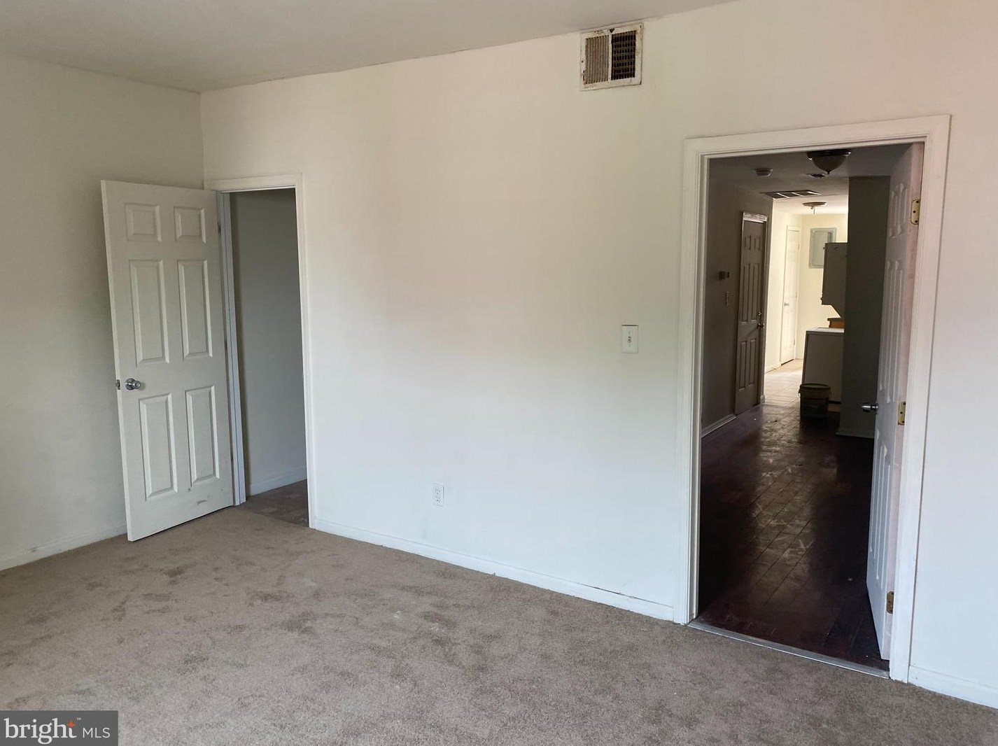 41 Poppleton St, Baltimore MD  21201-1022 exterior