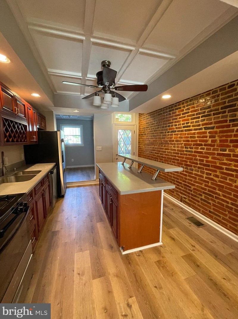 1515 Collington Ave, Baltimore MD  21213-3433 exterior