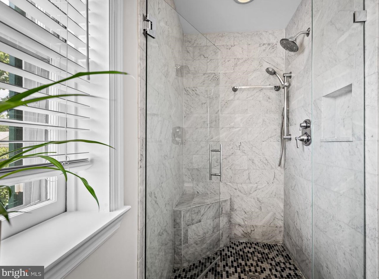 109 Croydon Rd, Baltimore MD 21207-3850 exterior