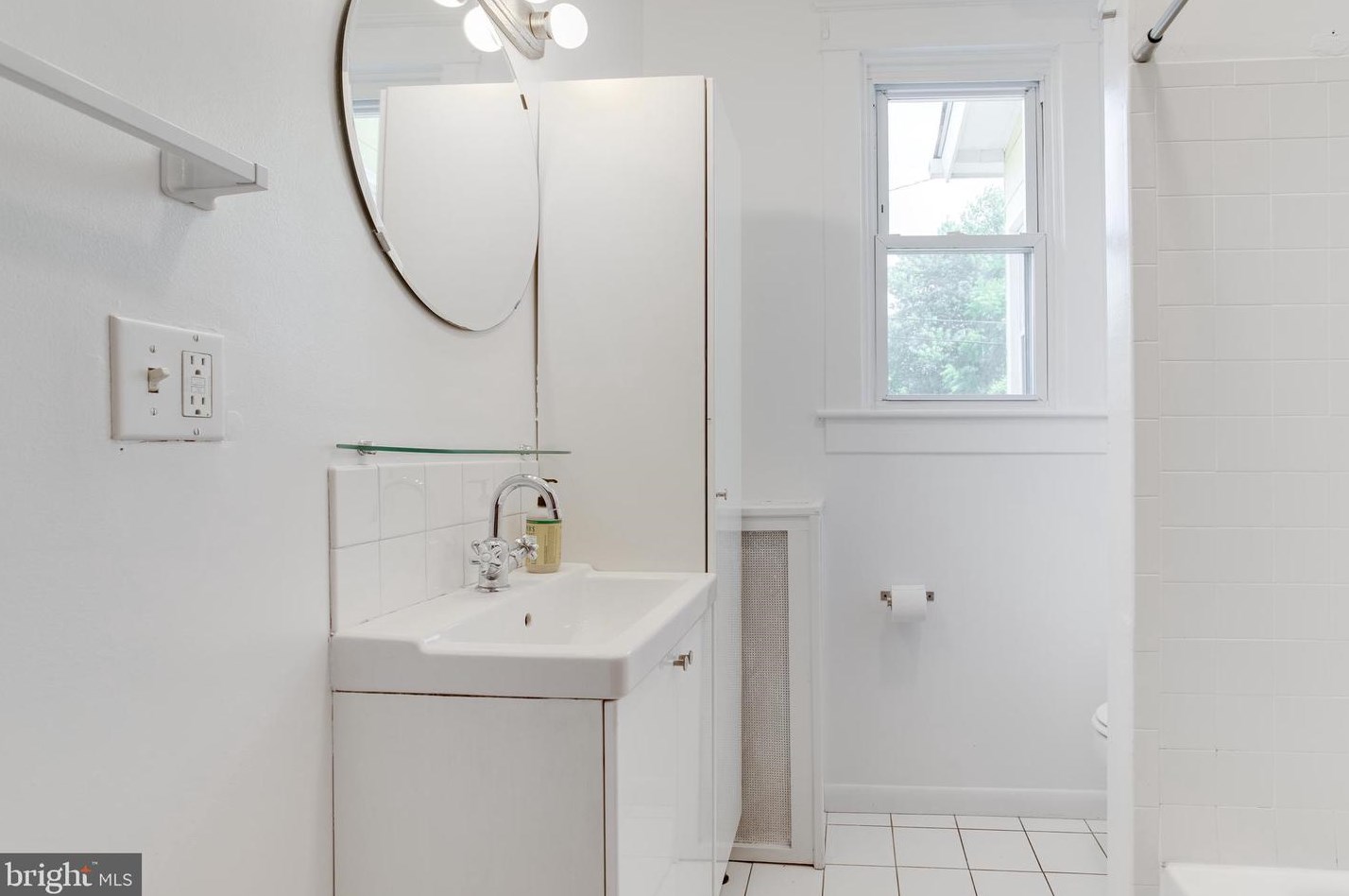 2904 Bayonne Ave, Baltimore MD 21206-3403 exterior