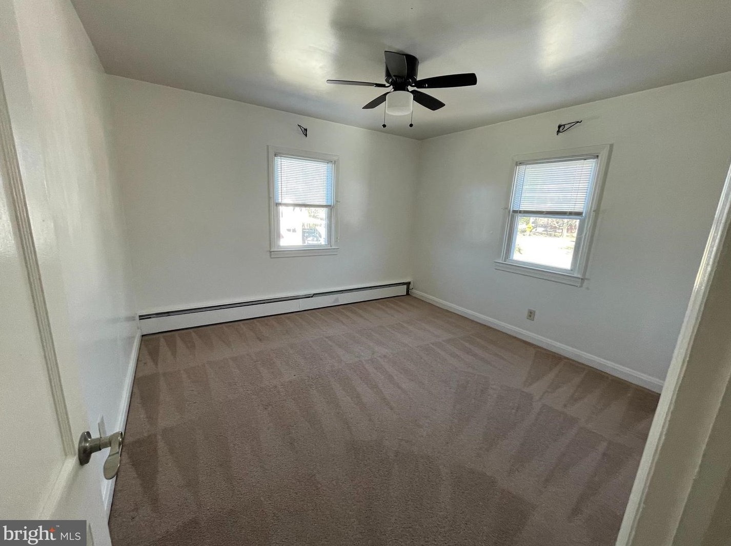 4625 Mary Ave, Baltimore MD 21206-2803 exterior