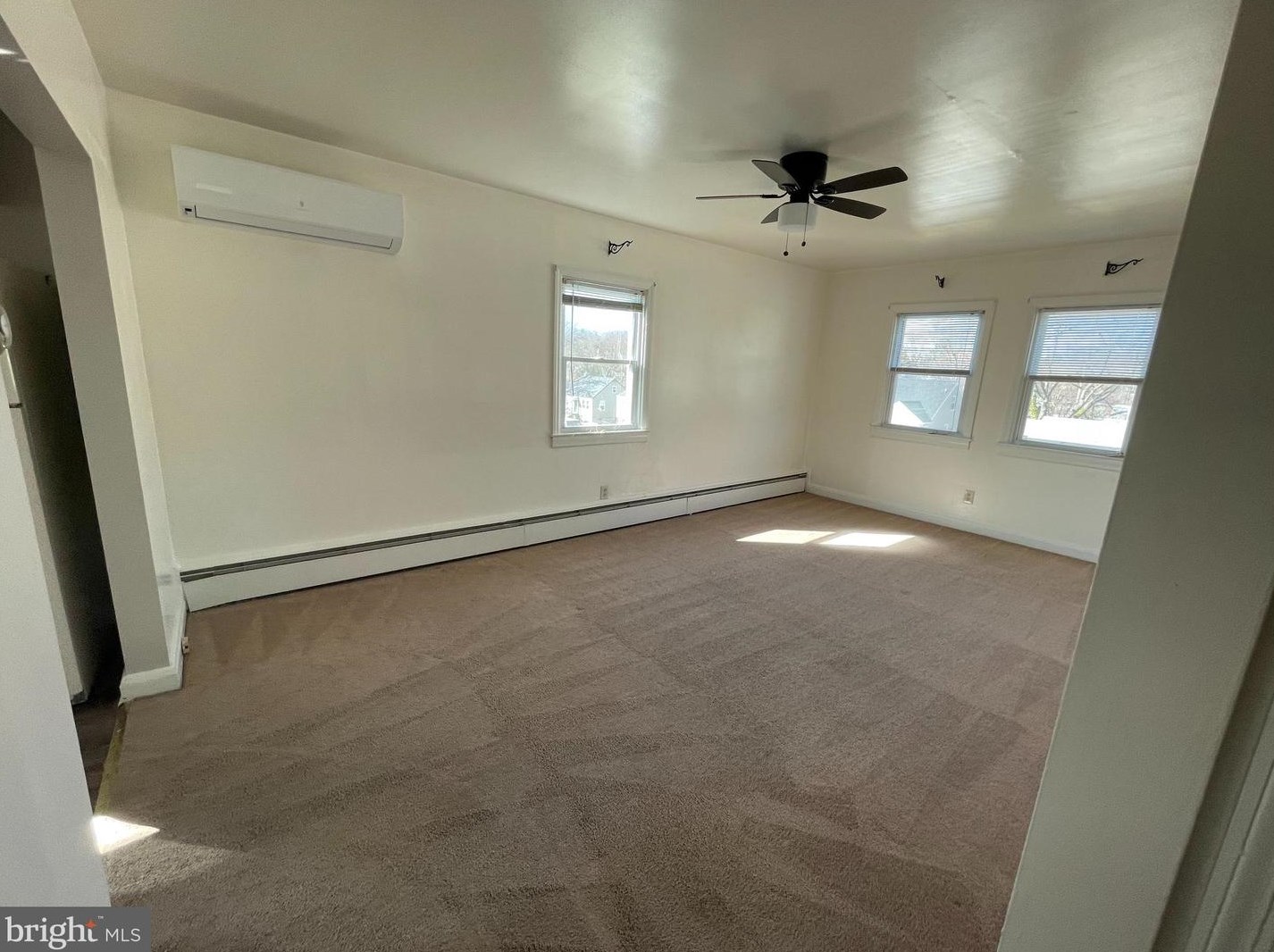 4625 Mary Ave, Baltimore MD 21206-2803 exterior