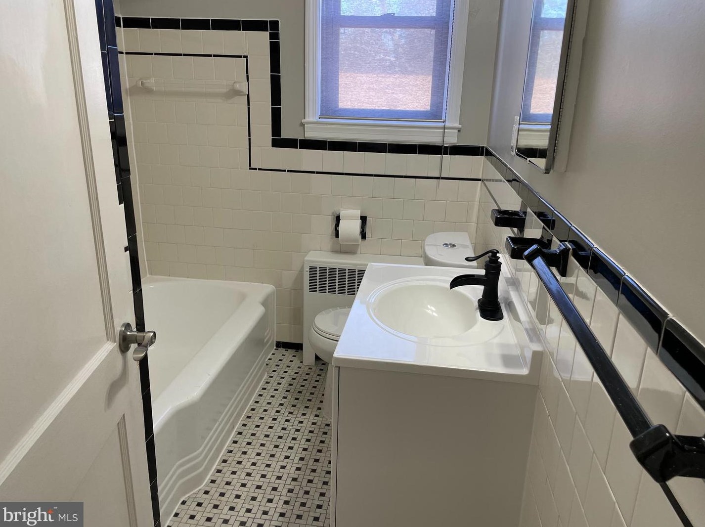 4625 Mary Ave, Baltimore MD 21206-2803 exterior