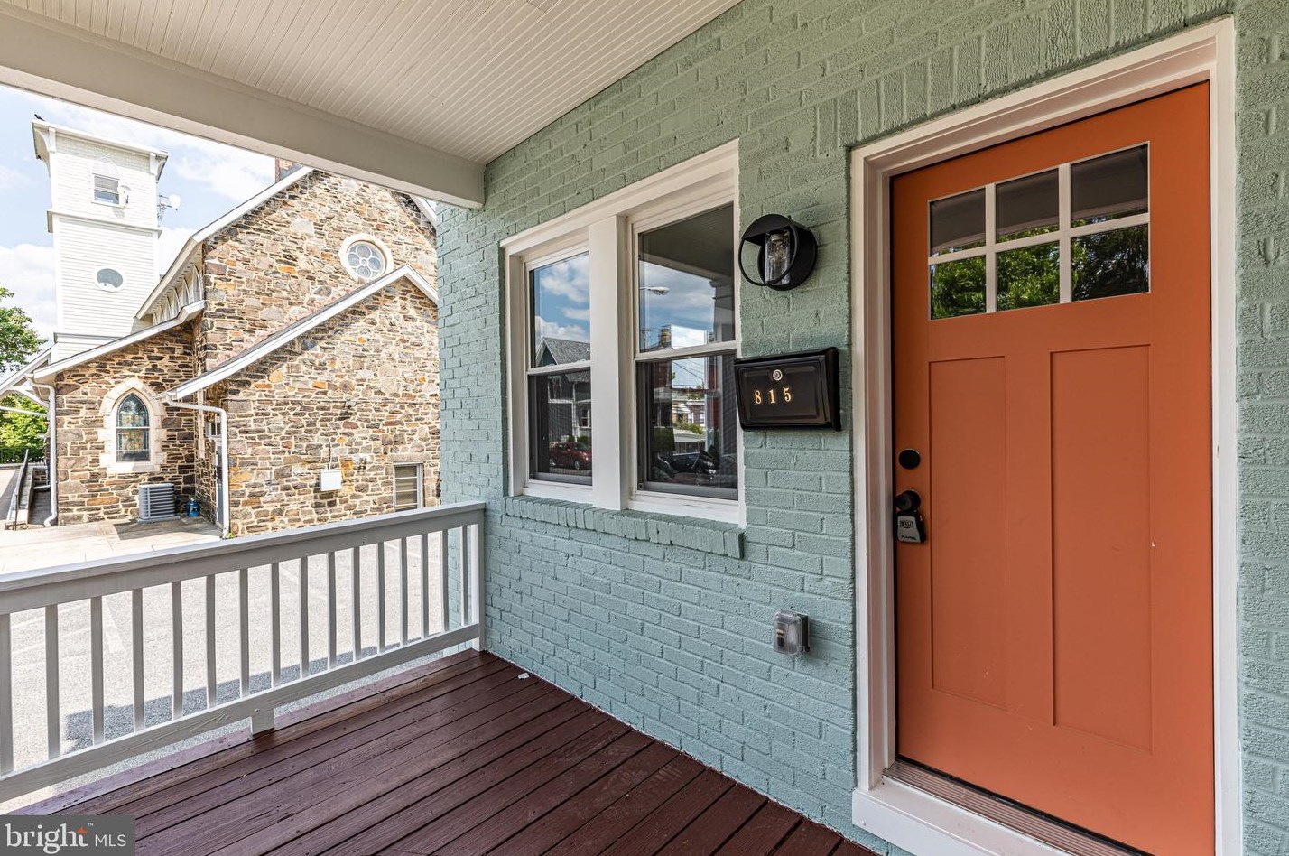 815 33 St, Baltimore MD 21211-2707 exterior