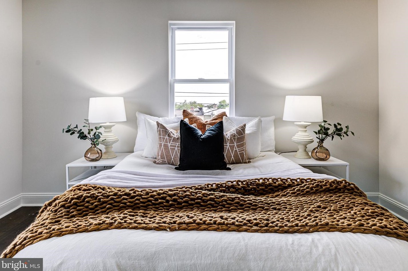 815 33 St, Baltimore MD 21211-2707 exterior