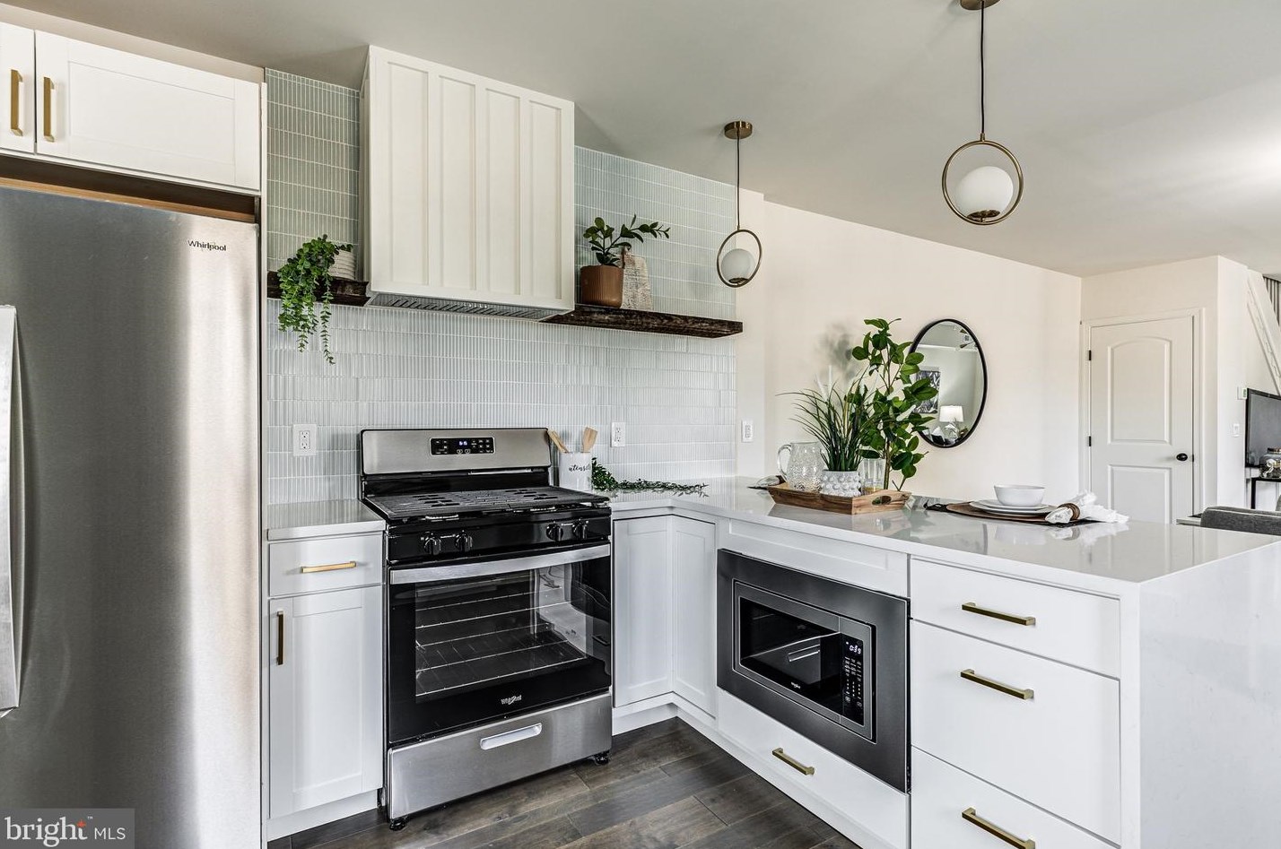 815 33 St, Baltimore MD 21211-2707 exterior