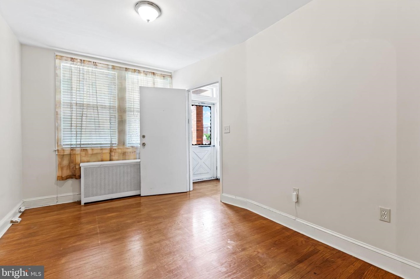 407 Elrino St, Baltimore MD  21224-2723 exterior