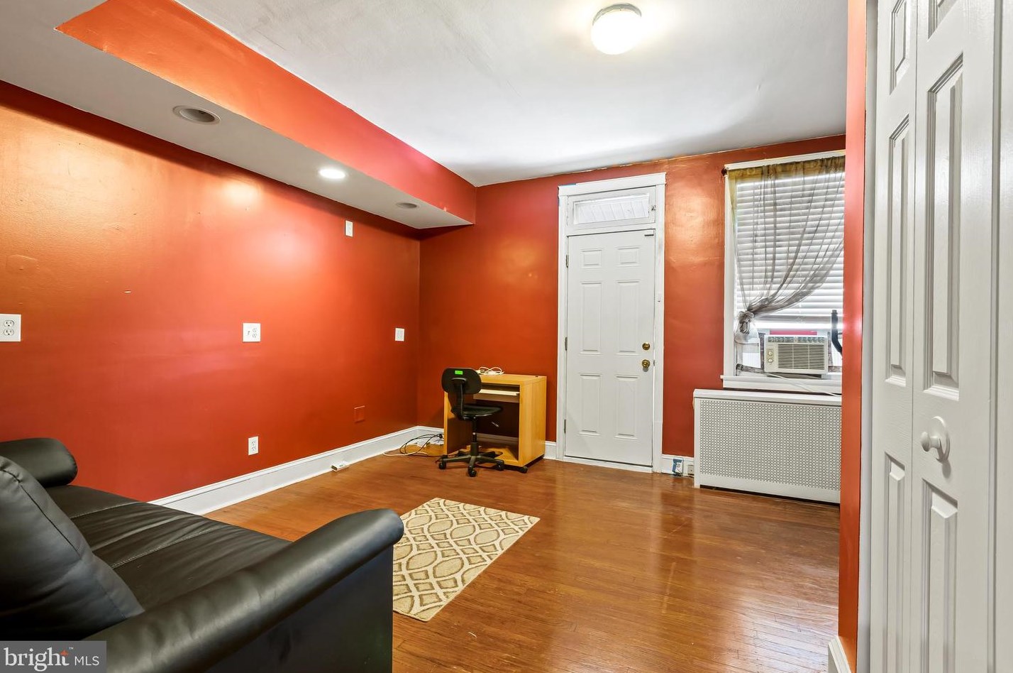 407 Elrino St, Baltimore MD  21224-2765 exterior