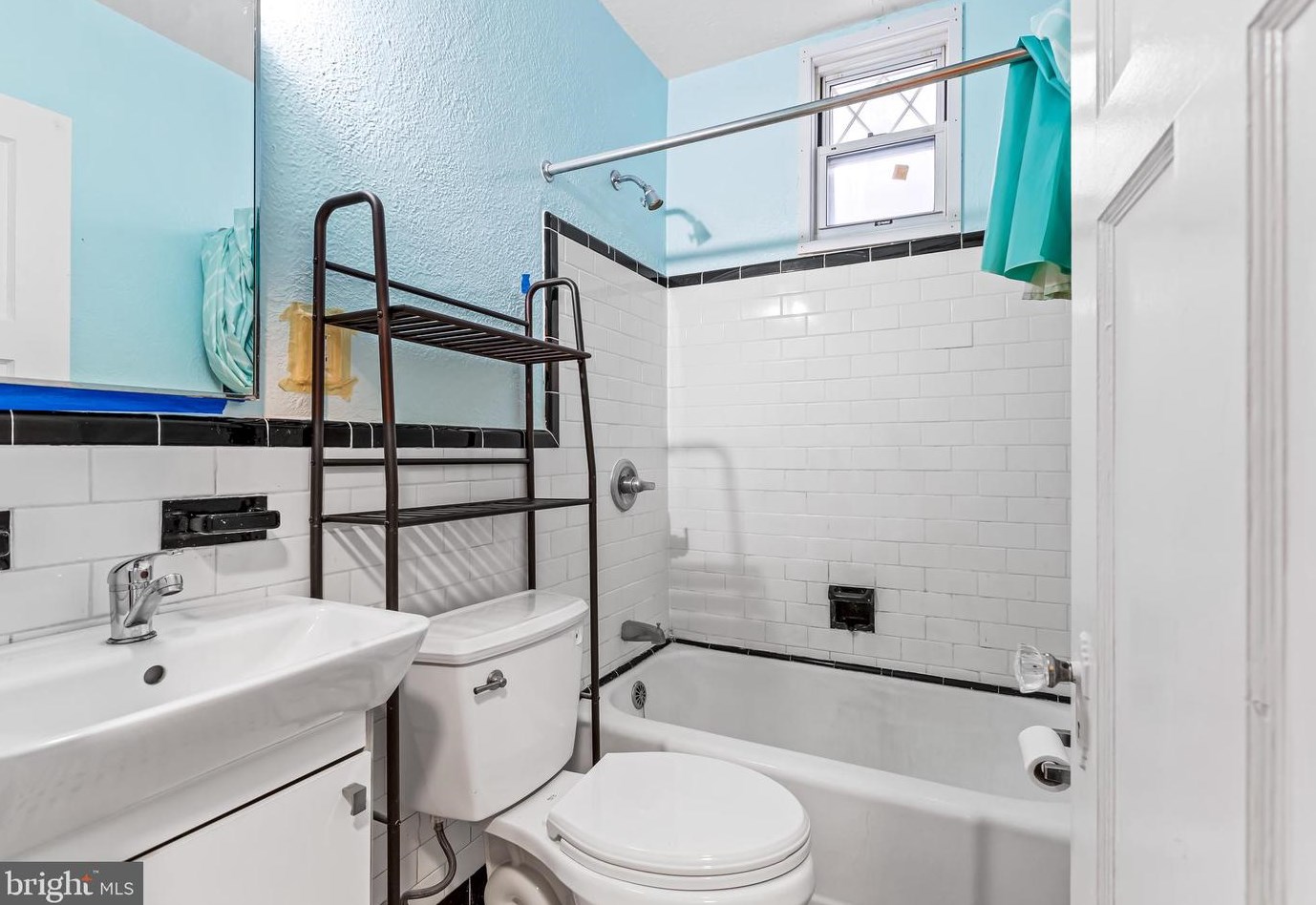 407 Elrino St, Baltimore MD  21224-2765 exterior